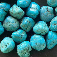 Turquoise – pierre naturelle de protection et d’énergie positive