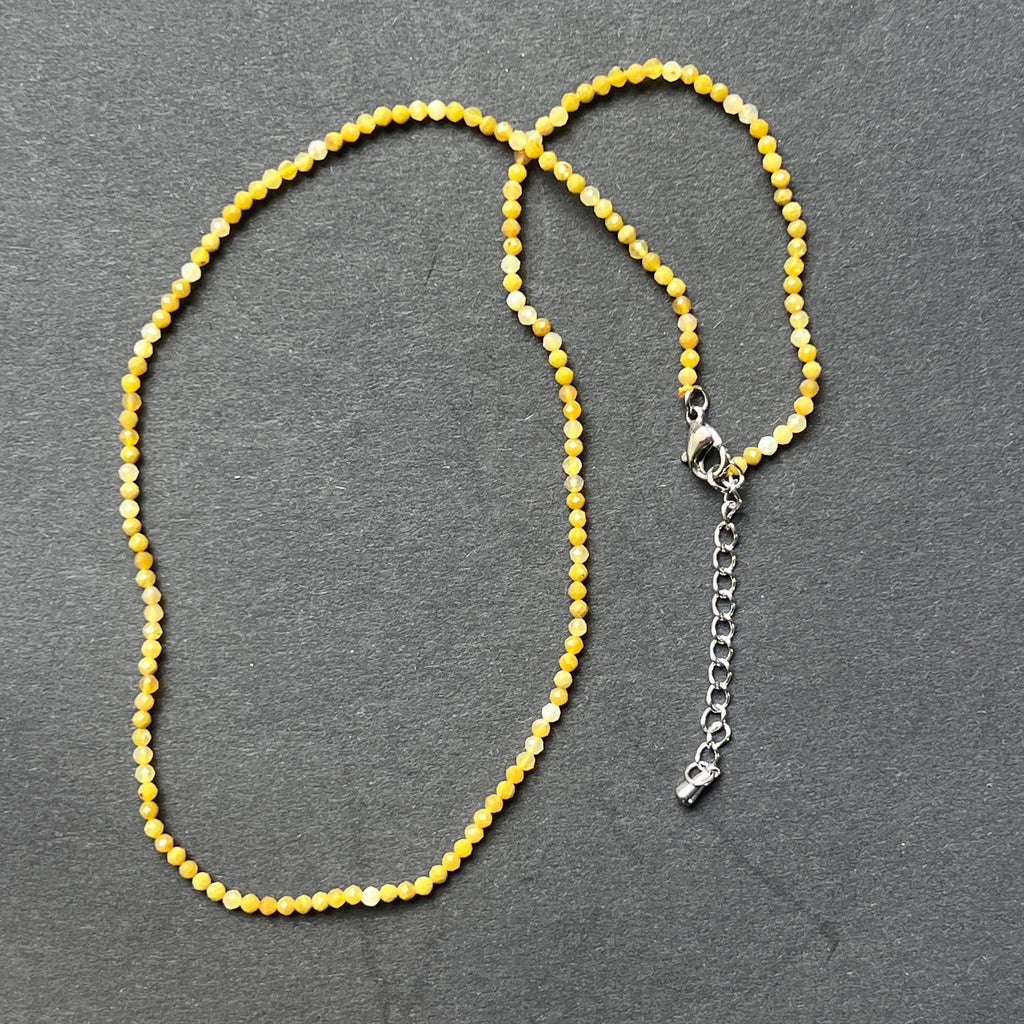 Colier opal galben sfere 2-3 mm, pietre semipretioase - druzy.ro 2 