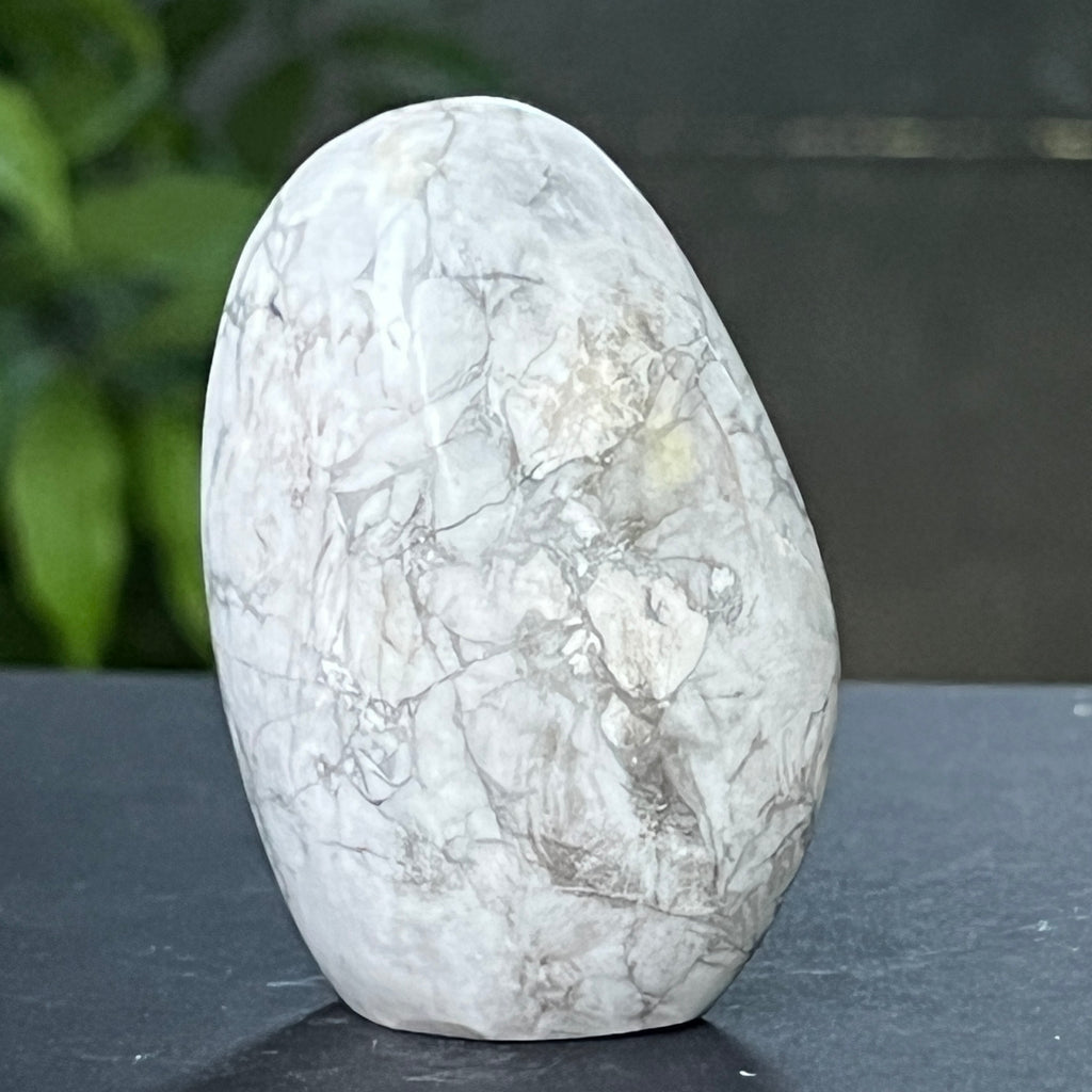 Sculptura howlit alb model 1, pietre semipretioase - druzy.ro 1 