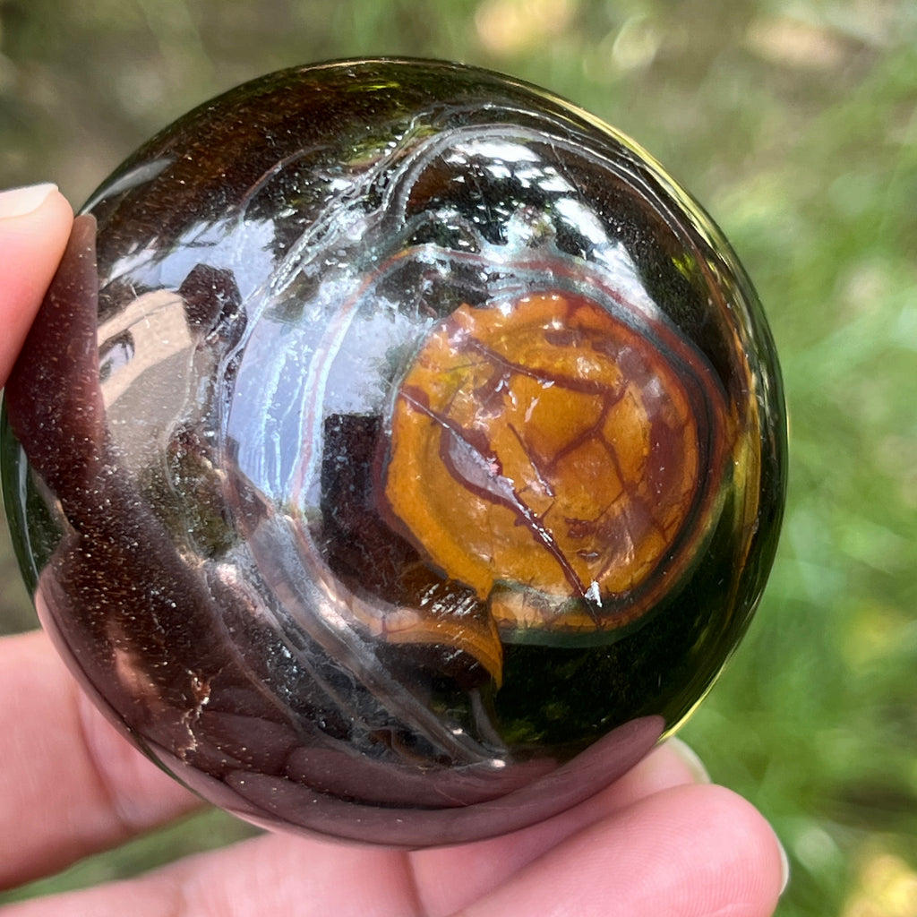 Ochi de tigru sfera model 2, pietre semipretioase - druzy.ro 10 