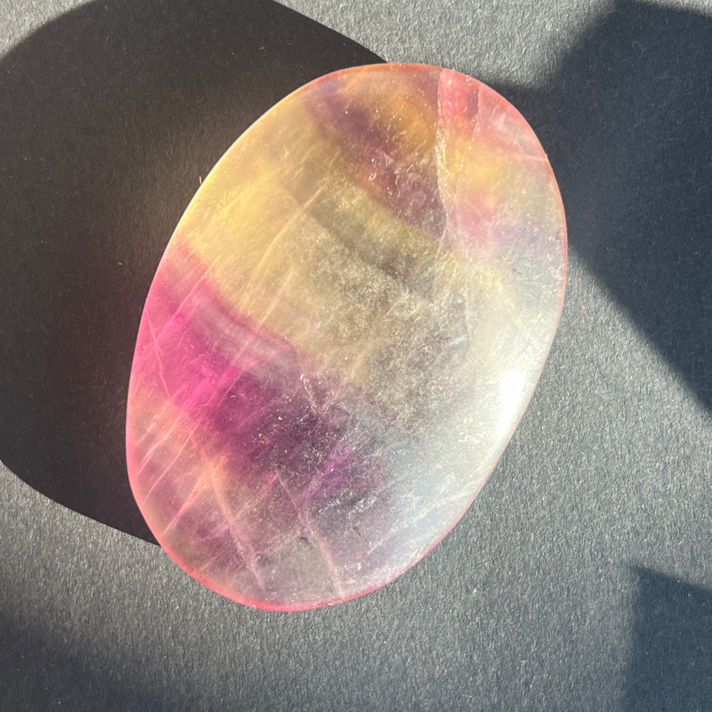 Palmstone fluorit din Provincia Zhejiang, China model 3, pietre semipretioase - druzy.ro 2 