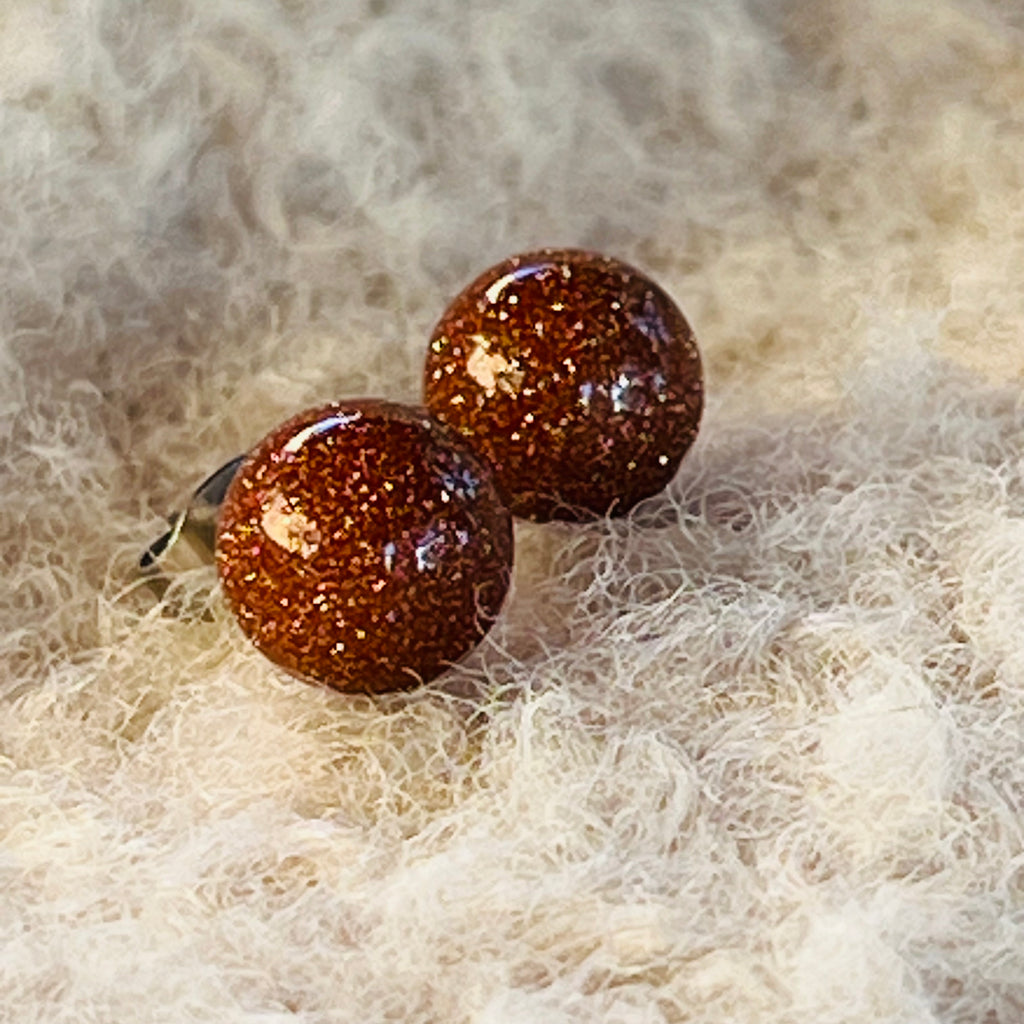 Cercei stud sfere nisipit 8 mm, druzy.ro, pietre semipretioase 1