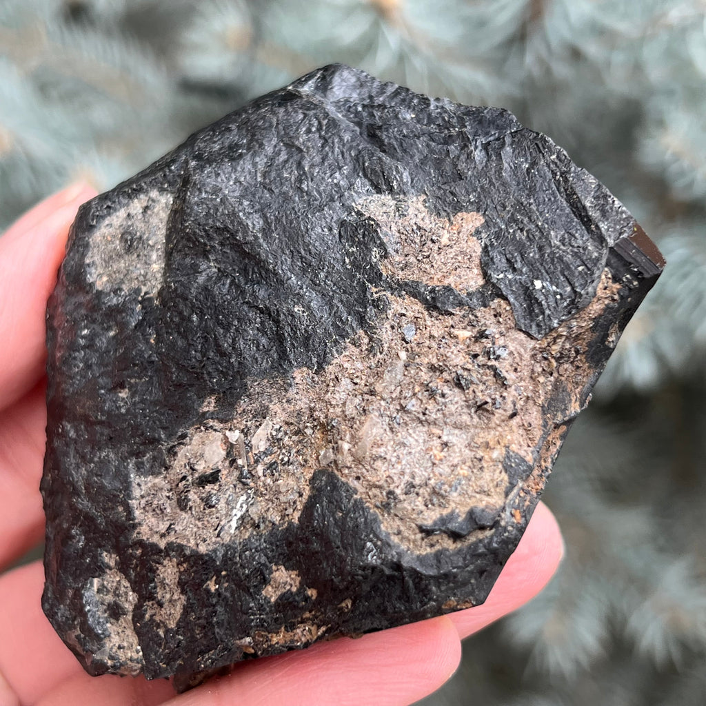Cluster turmalina neagra model 6 din Erongo, Namibia, druzy.ro, cristale 5