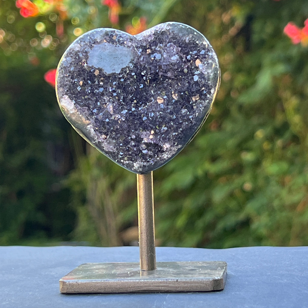 Inima ametist stand model 8, calitate +AAA, geoda ametist Urguay, pietre semipretioase - druzy.ro 3 