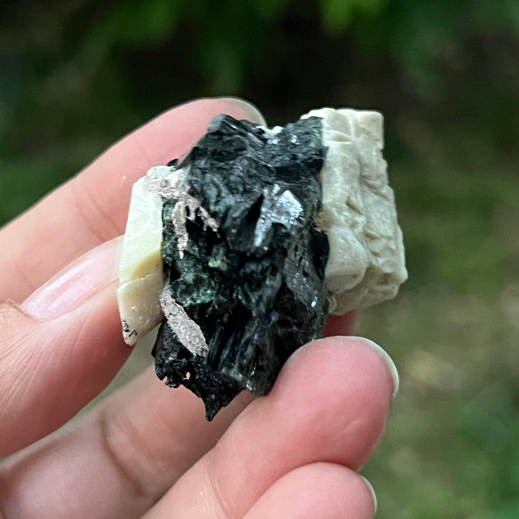 Cluster egirin mini cuart fumuriu/negru Zomba m8, pietre semipretioase - druzy.ro 8 