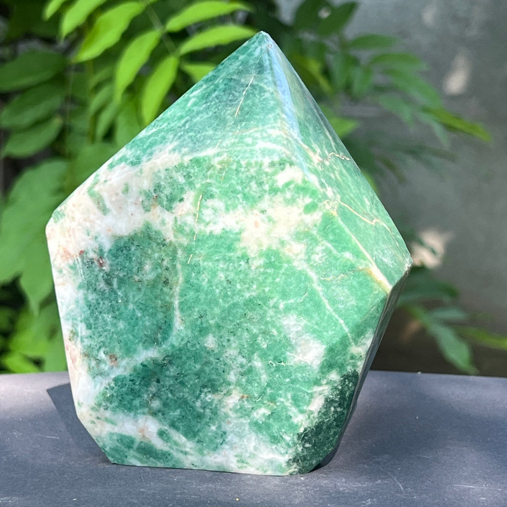 Jad verde generator m5, pietre semipretioase - druzy.ro 1 
