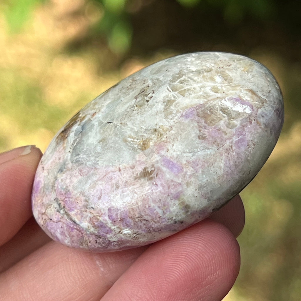 Hackmanit mov Uv reactive palmstone m5, druzy.ro, pietre semipretioase 5