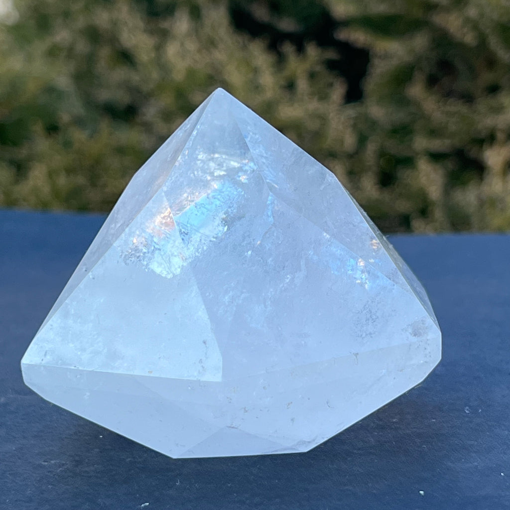 Cuart curcubeu forma diamant cristal de stanca/cuart incolor model 4A, druzy.ro, cristale 5