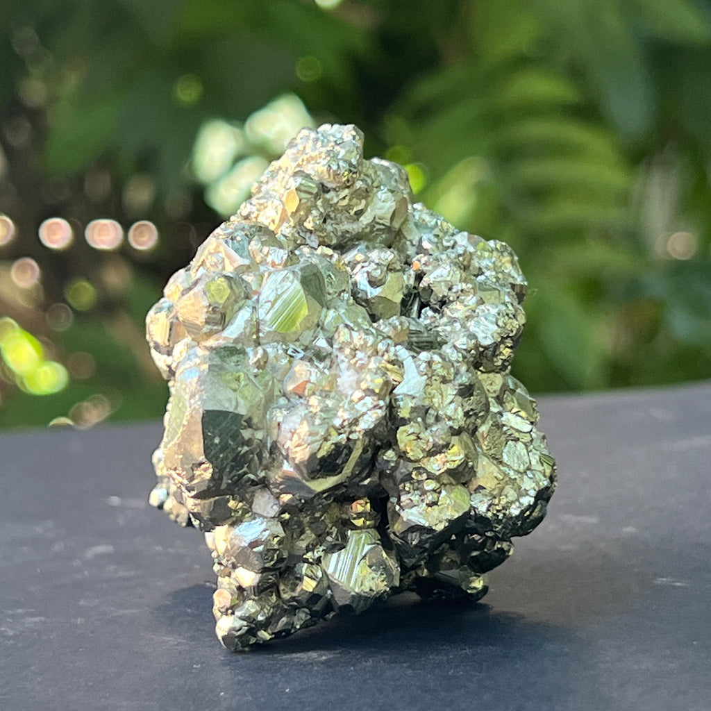 Specimen pirita Peru cluster model 2, pietre semipretioase - druzy.ro 4 