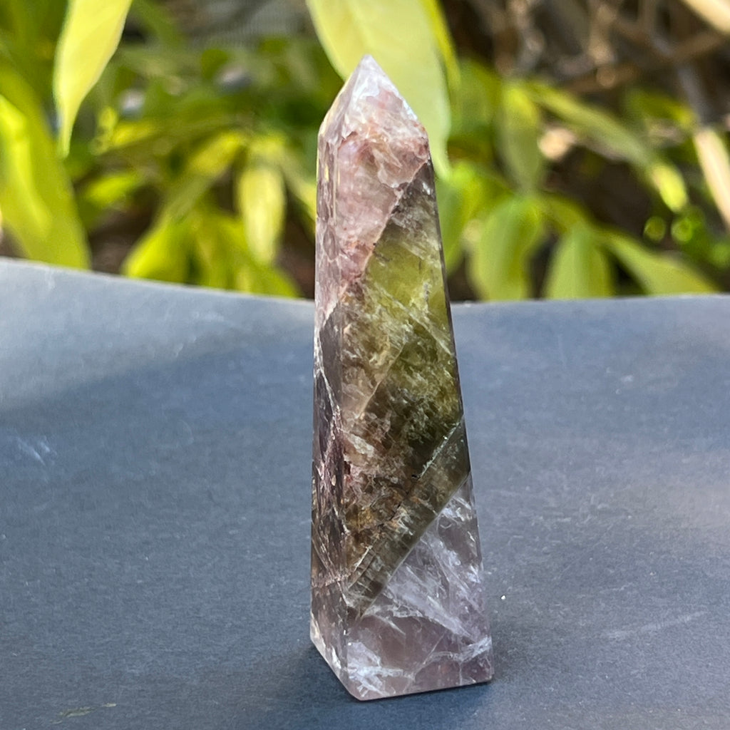 Obelisc super 7 (super seven) din Brazilia model 11, pietre semipretioase - druzy.ro 1 