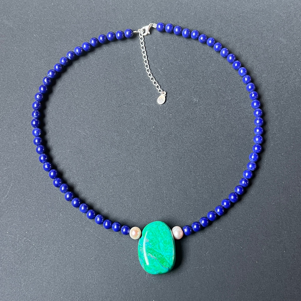 Colier lapis lazuli, perle si howlit Deep #99, pietre semipretioase - druzy.ro 1 