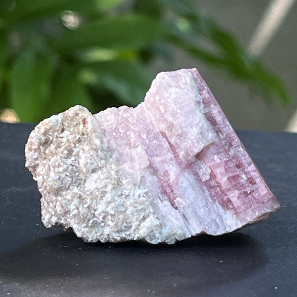 Turmalina roz bruta m3, pietre semipretioase - druzy.ro 2 