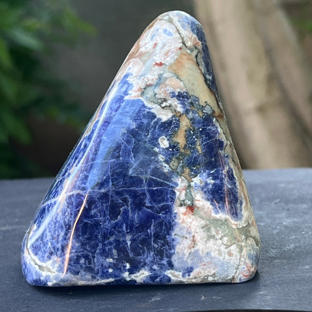 Sodalit structura forma libera model 5, pietre semipretioase - druzy.ro 2 