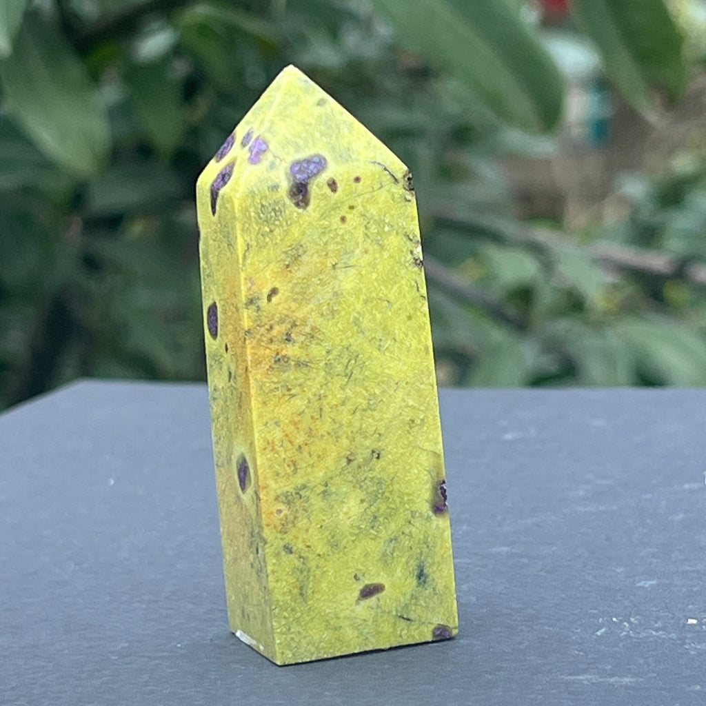 Obelisc atlantisit (stichtit, serpentin) model 4, pietre semipretioase - druzy.ro 3 