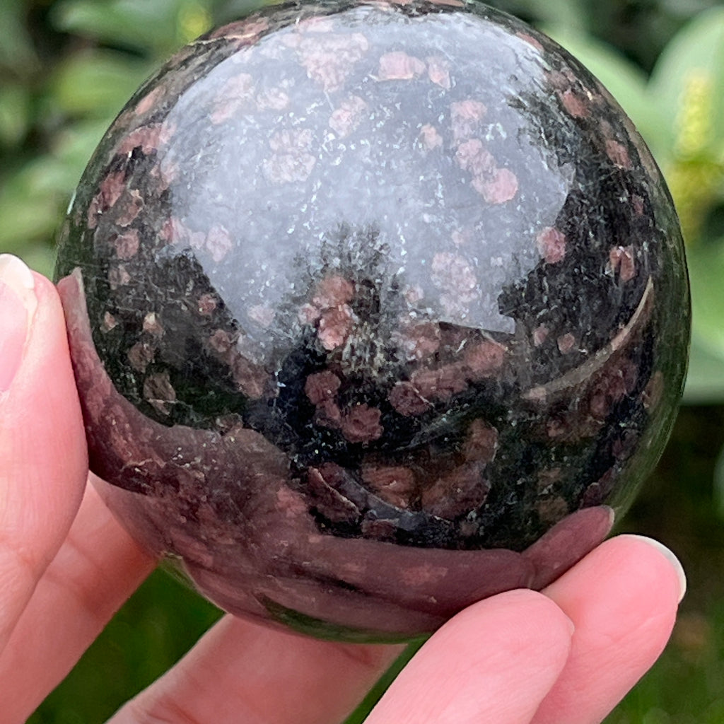 Sfera turmalina neagra cu granat model 1, pietre semipretioase - druzy.ro 5 