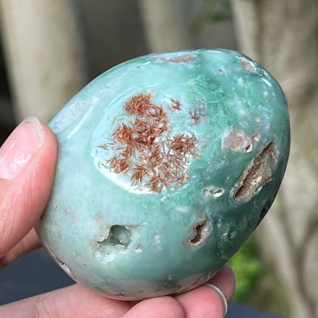 Ou calcedonie cu crom albastru-verzuie din Zimbabwe | Model 3, pietre semipretioase - druzy.ro 3 
