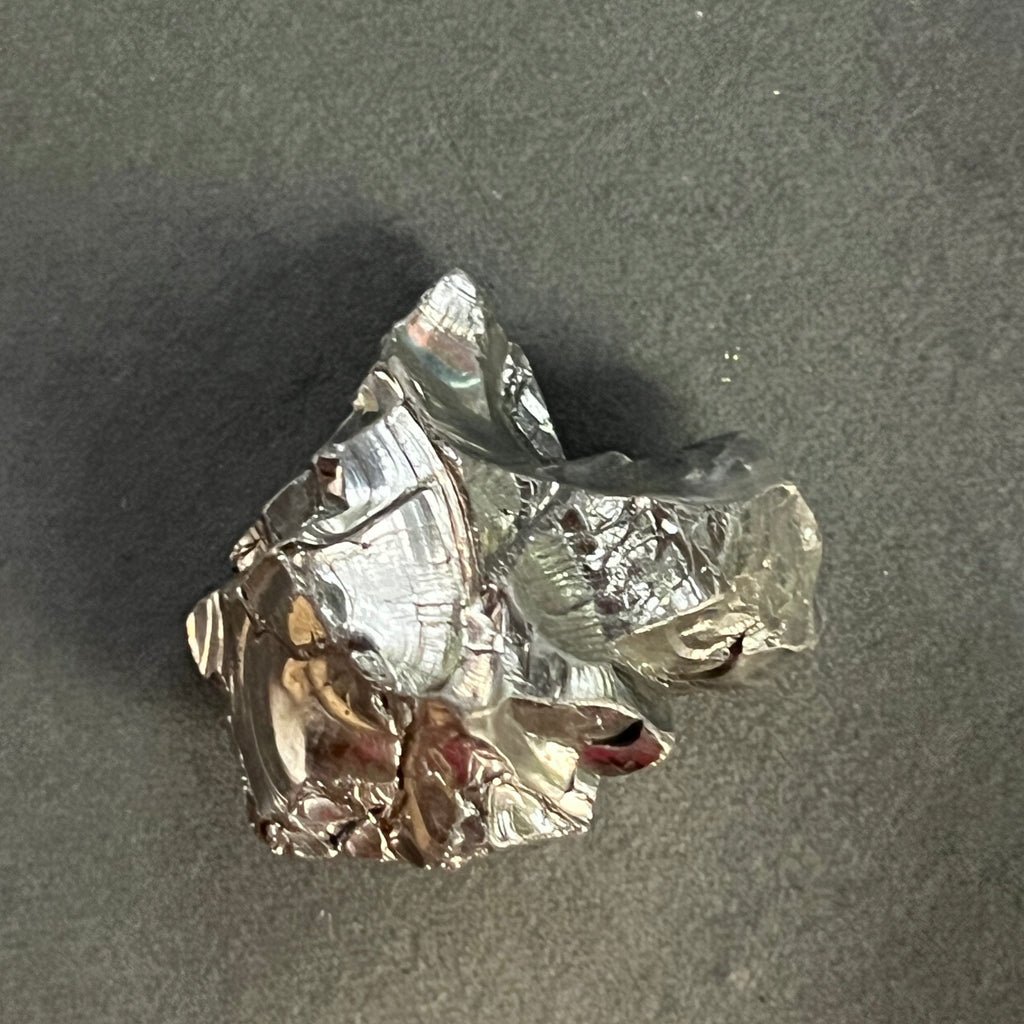 Shungit cristalizat Elite (Nobil) model 7, pietre semipretioase - druzy.ro 2 
