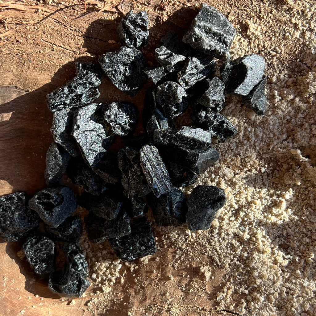 Tectita neagra, meteorit piatra bruta, tektit, druzy.ro, cristale 6