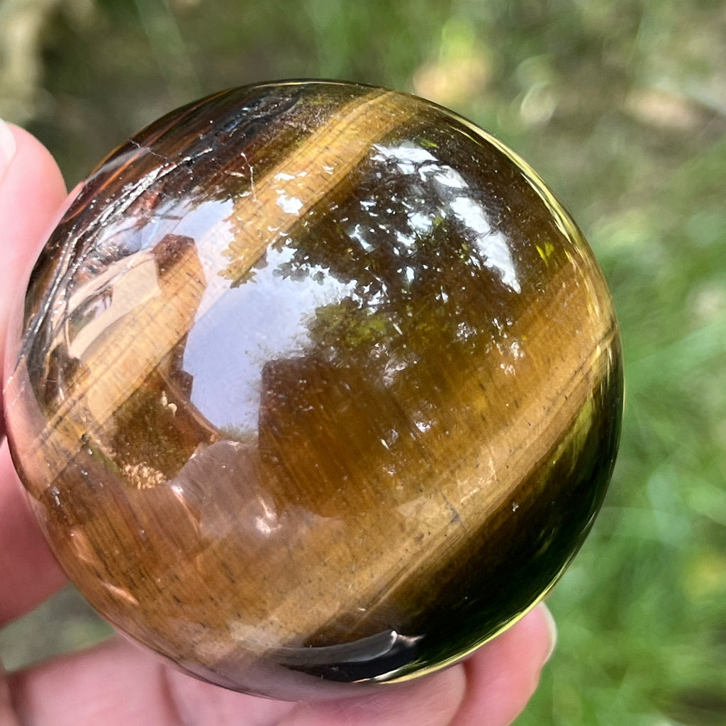 Ochi de tigru sfera model 2, pietre semipretioase - druzy.ro 1 
