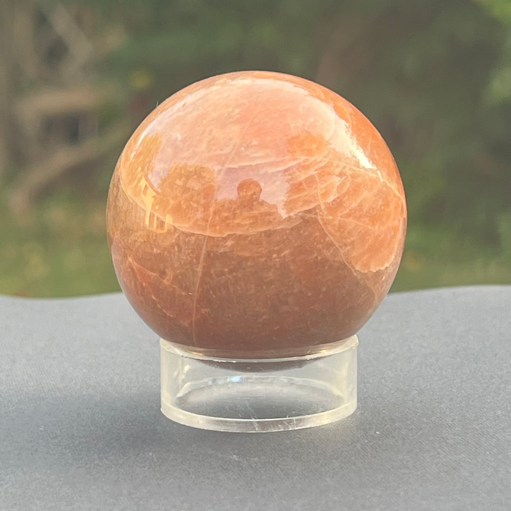 Piatra lunii somon sfera m1, druzy.ro, cristale 1
