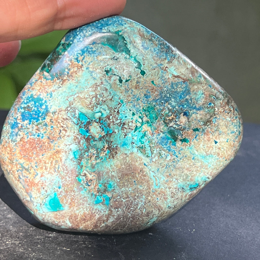 Shattuckite forma libera/palmstone m6, pietre semipretioase - druzy.ro 6 