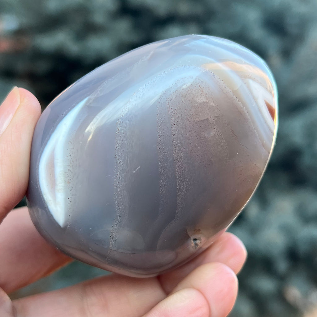 Agat de Botswana palm stone m12A, druzy.ro, cristale 3