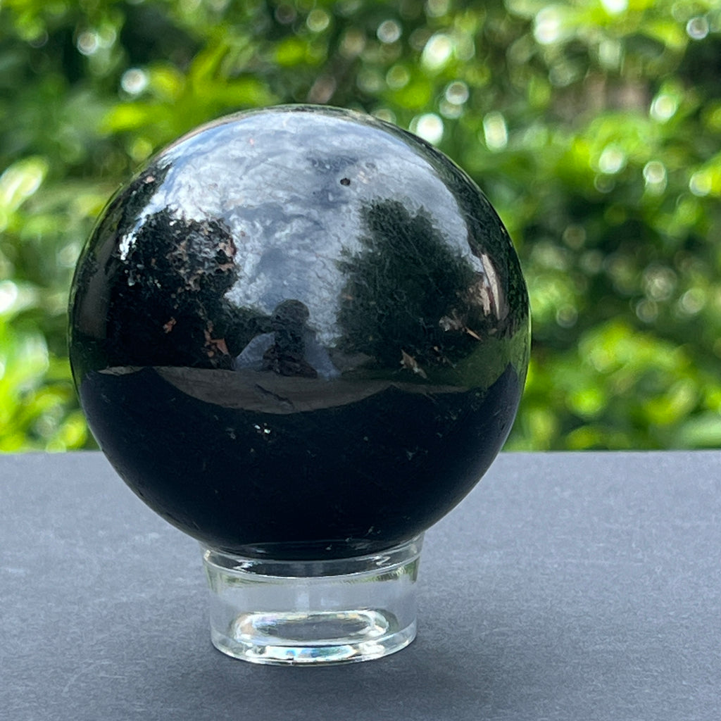 Sfera turmalina neagra din Madagascar, pietre semipretioase - druzy.ro 1 