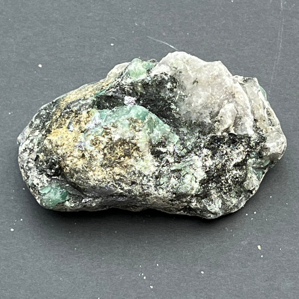 Smarald in matrice Columbia m6, pietre semipretioase - druzy.ro 1