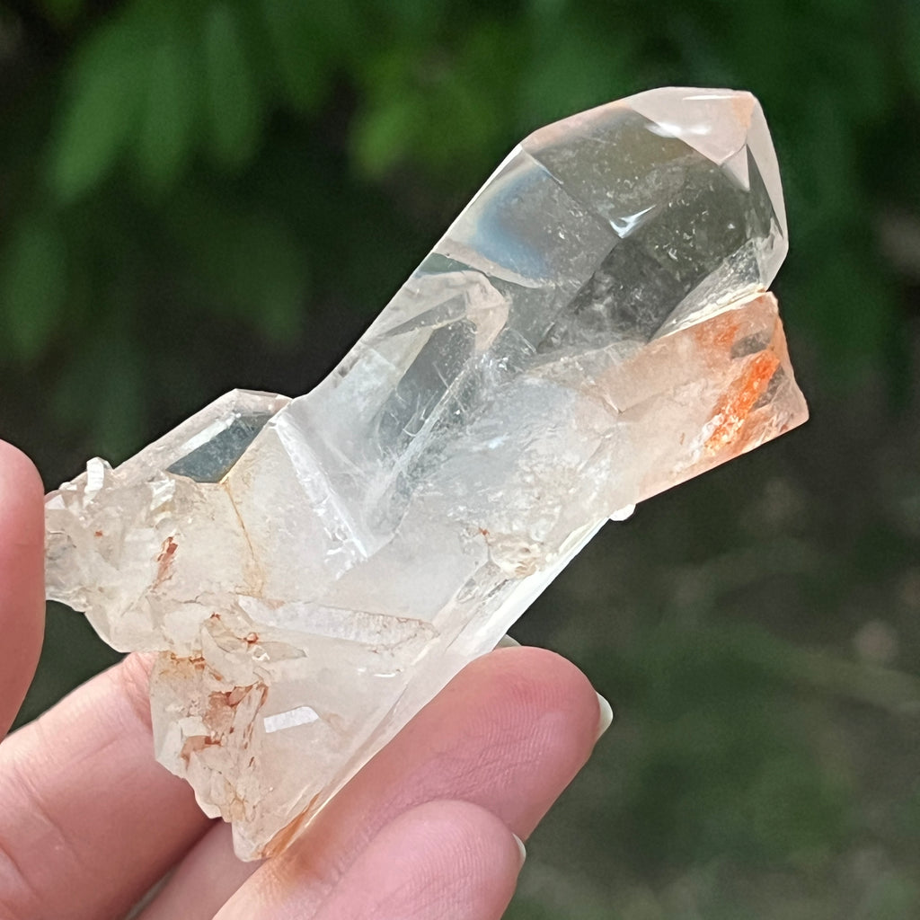 Cristal de cuarț cu incluziuni de goethit brun-portocaliu | Model 10, pietre semipretioase - druzy.ro 3 