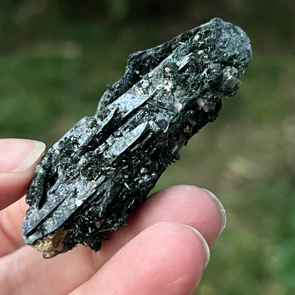 Cluster egirin mini cuart fumuriu/negru Zomba m10, pietre semipretioase - druzy.ro 4 