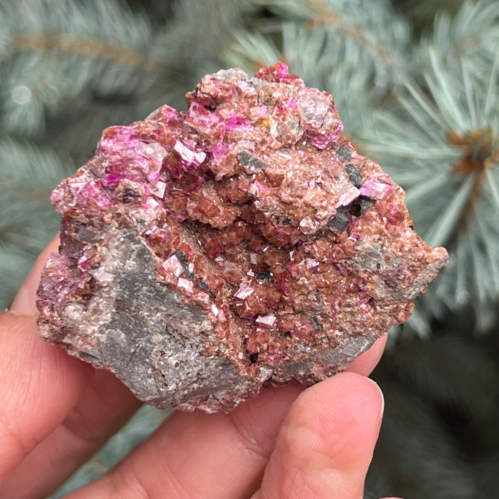 Dolomit roz Salrose piatra bruta m26, druzy.ro, cristale 1