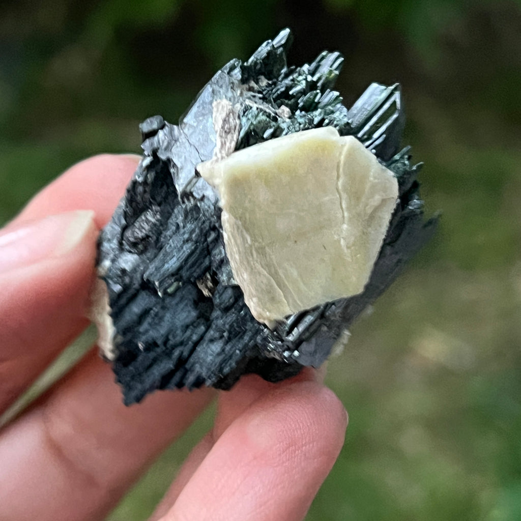 Cluster egirin mini cuart fumuriu/negru Zomba m8, pietre semipretioase - druzy.ro 10 