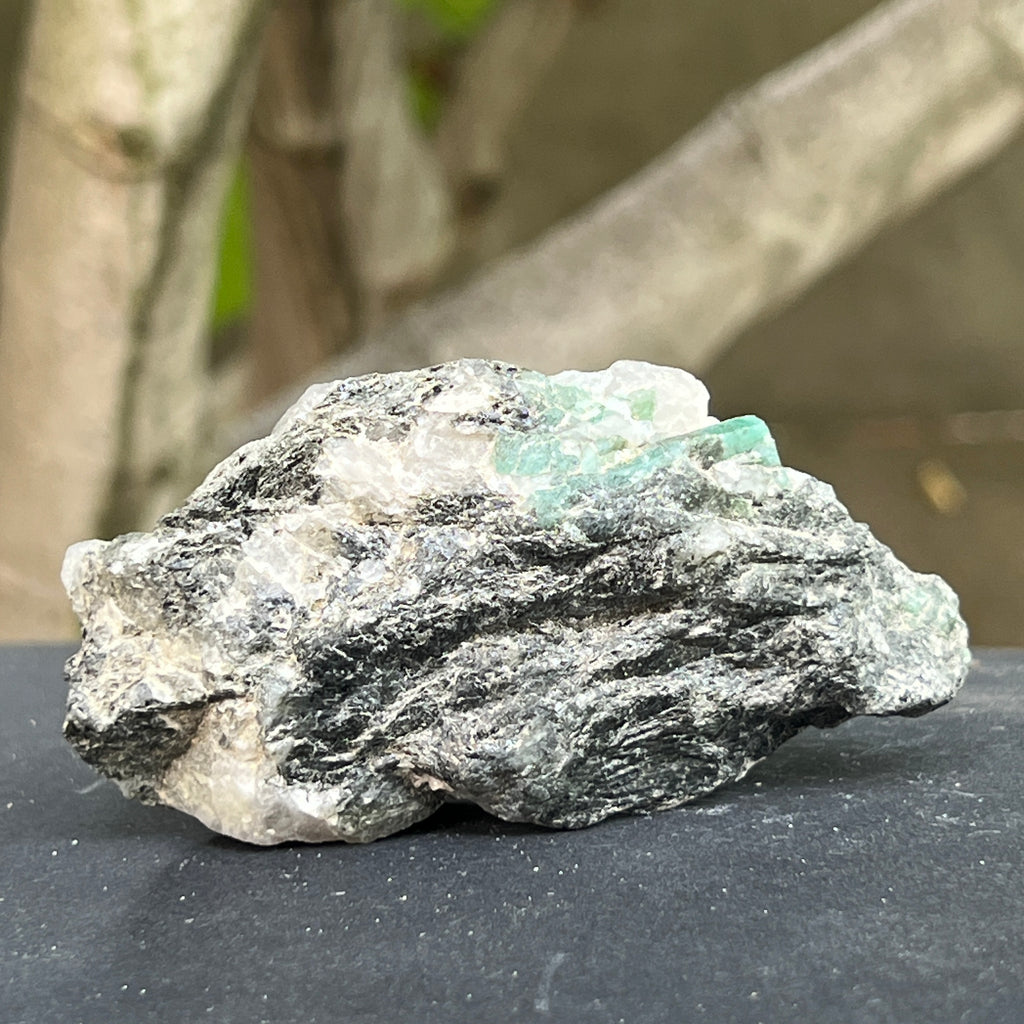 Smarald in matrice Columbia m6, pietre semipretioase - druzy.ro 1 