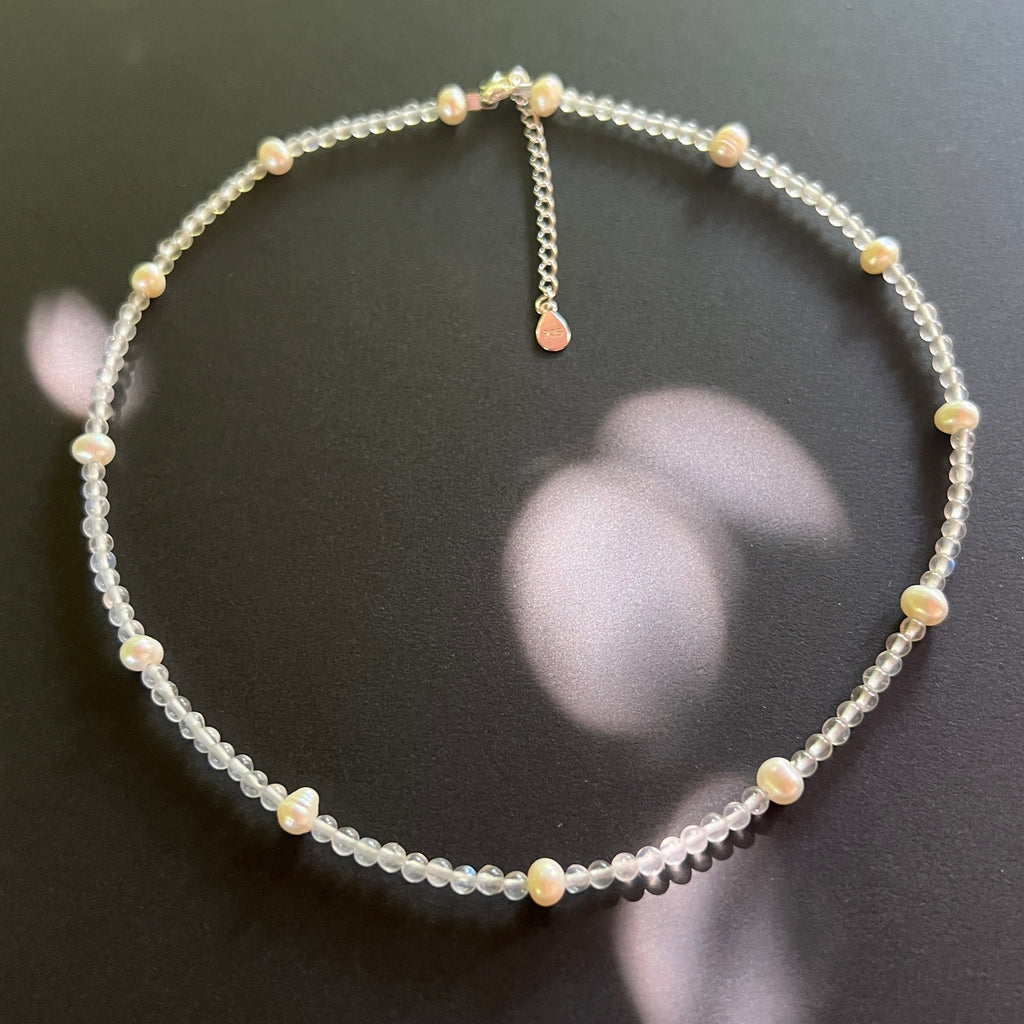 Colier piatra lunii Silent Grace #61, pietre semipretioase - druzy.ro 7 