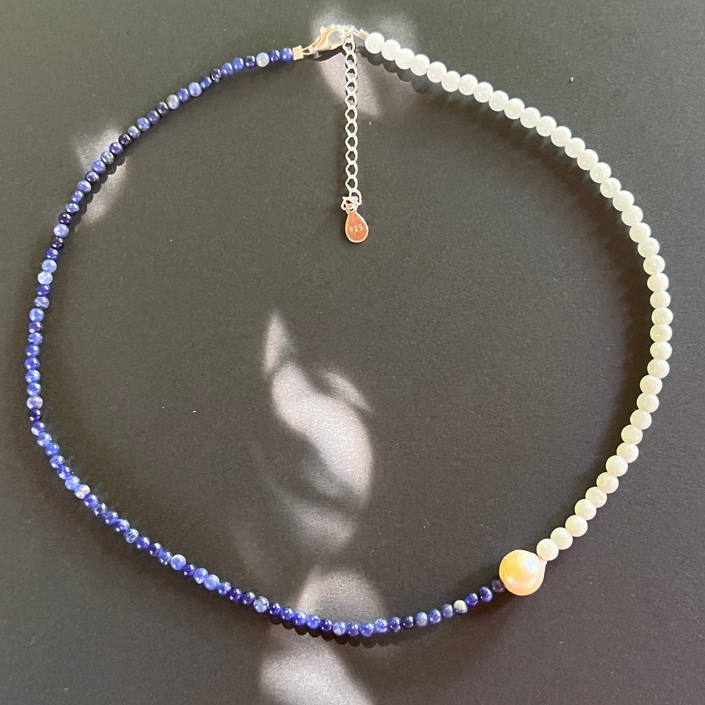 Colier sodalit si jad Quiet Connection#74, pietre semipretioase - druzy.ro 1 