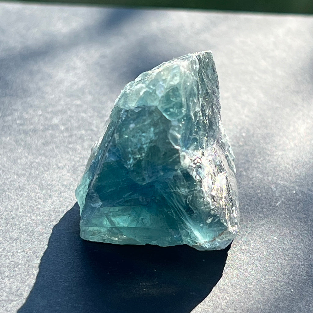 Fluorit piatra bruta din Namibia Africa model 3, druzy.ro, cristale 3