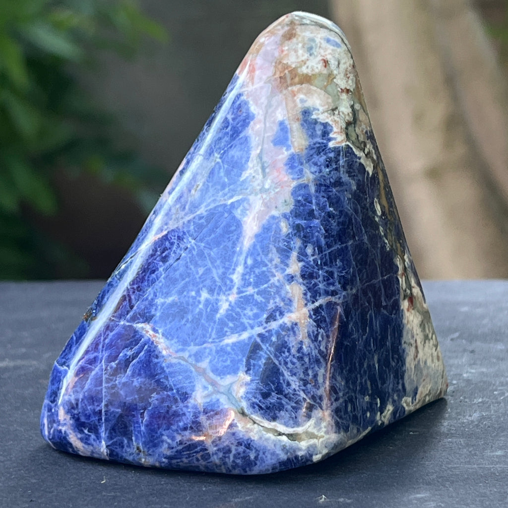 Sodalit structura forma libera model 5, pietre semipretioase - druzy.ro 3 