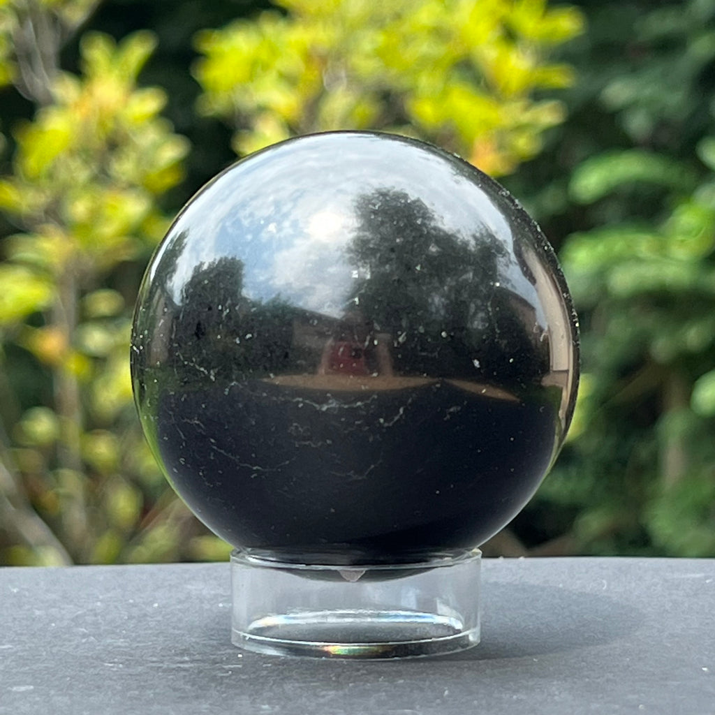 Bazalt sfera 5 cm, druzy.ro, cristale 1