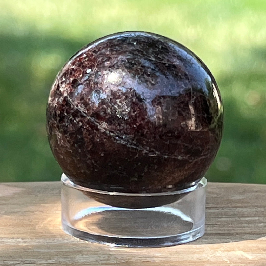 Granat rosu sfera m3, druzy.ro, cristale 1