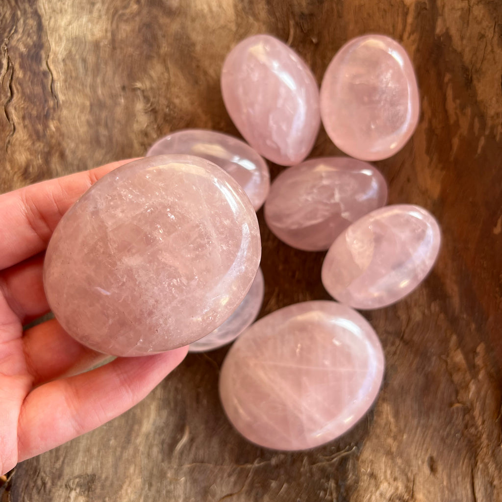 Palm stone cuart roz extra large, druzy.ro, cristale 1